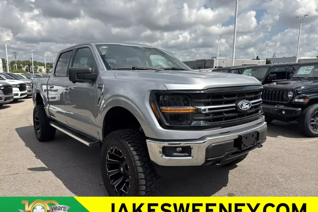 2024 Ford F-150 XLT photo 1