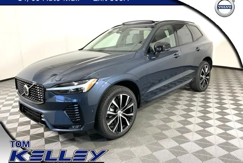 2025 Volvo XC60 B5 Plus photo 1