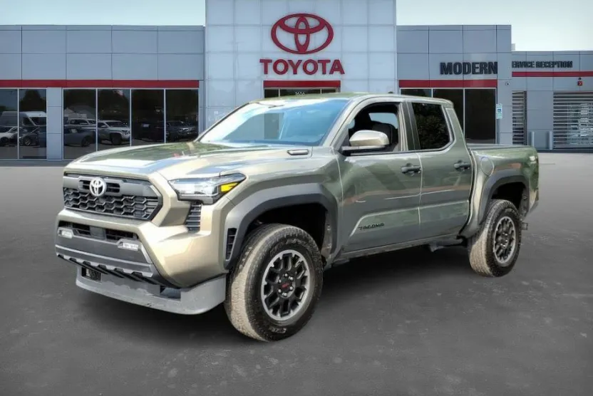 2024 Toyota Tacoma TRD photo 1