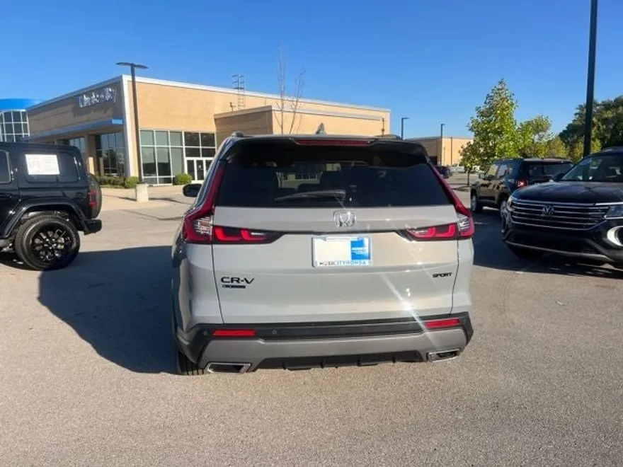 2026 Honda CR-V Hybrid Sport-L photo 1
