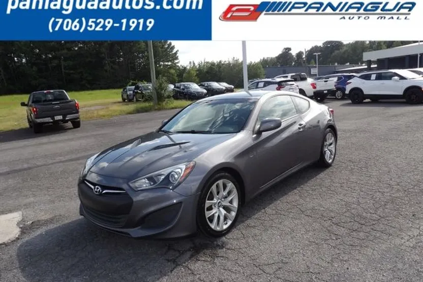 2013 Hyundai Genesis Coupe 2.0T photo 1