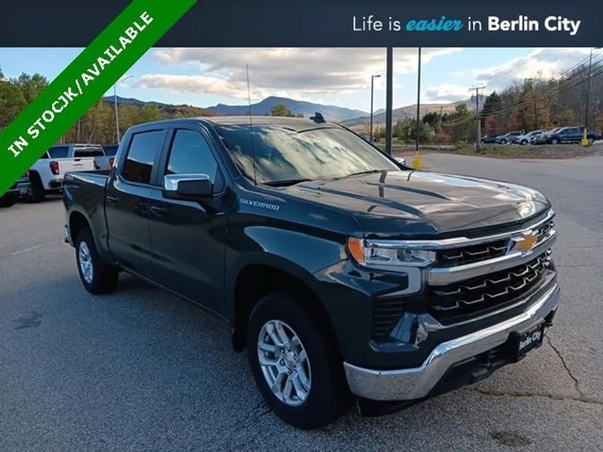 2026 Chevrolet Silverado 1500 LT photo 1