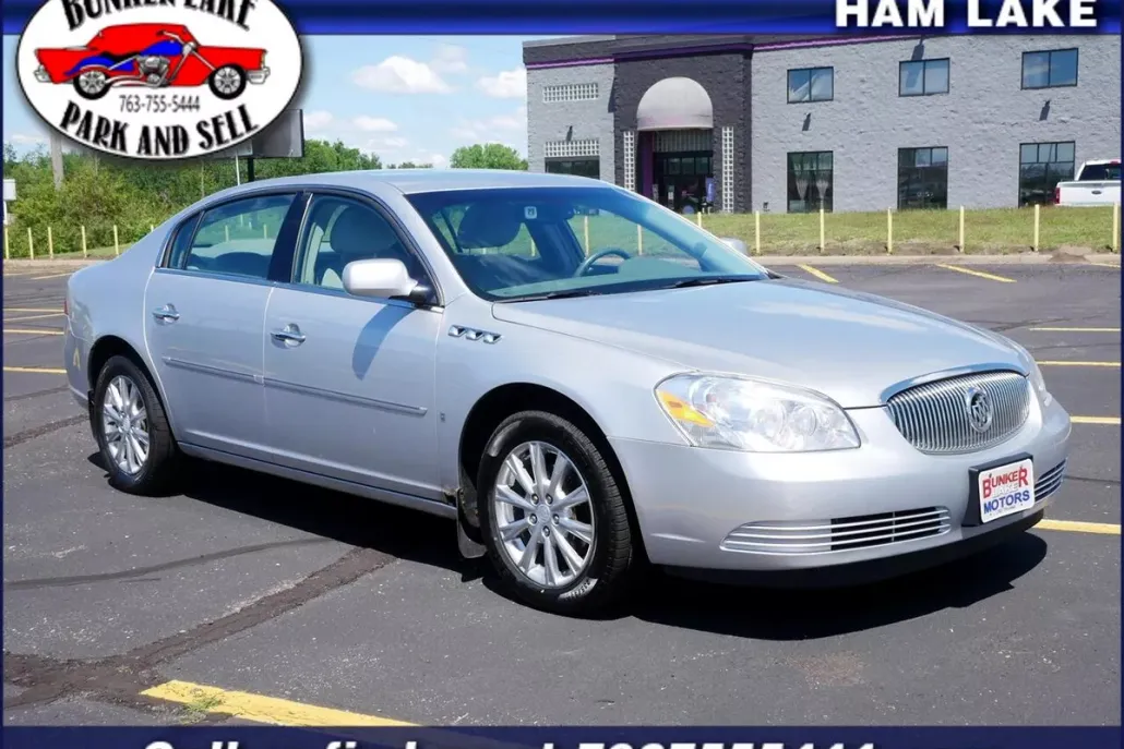 2009 Buick Lucerne CX photo 1