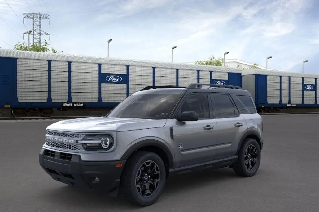 2025 Ford Bronco Sport Outer Banks photo 1