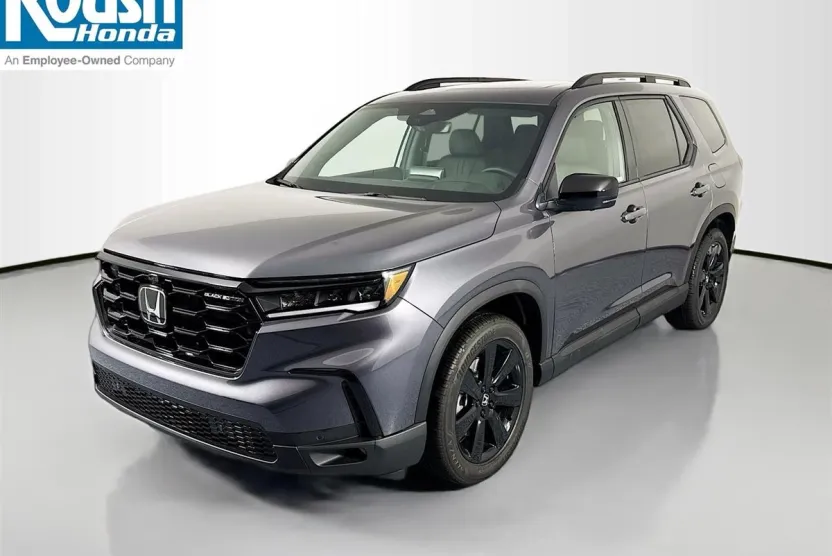 2025 Honda Pilot Black Edition photo 1