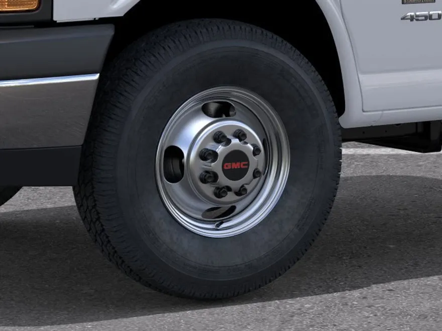 2025 Gmc Savana 3500 Cutaway photo 1