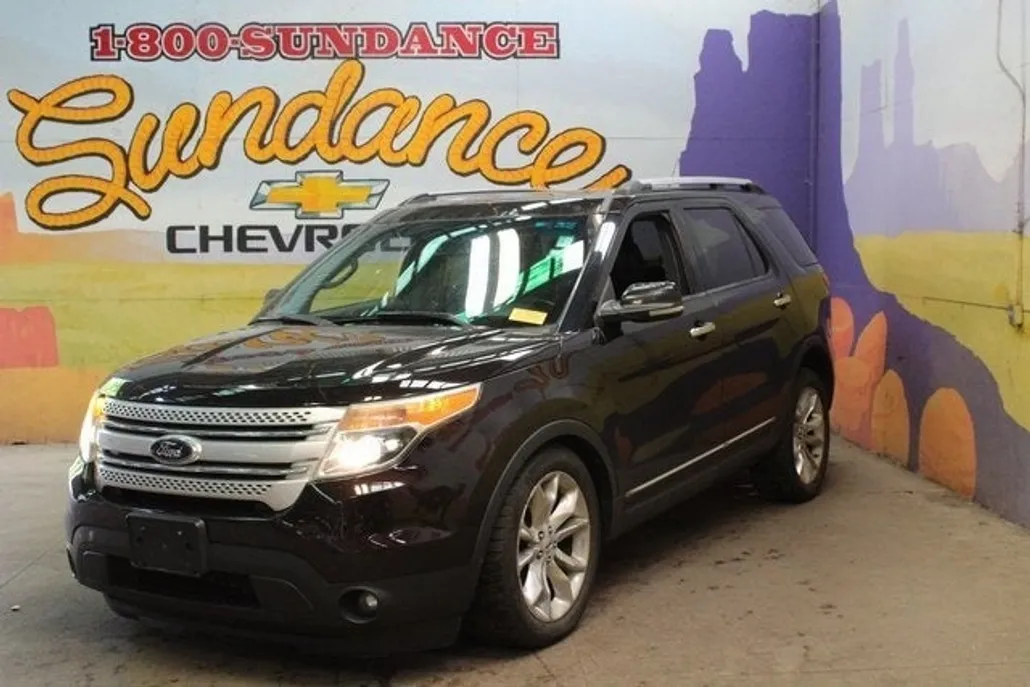 2013 Ford Explorer XLT photo 1