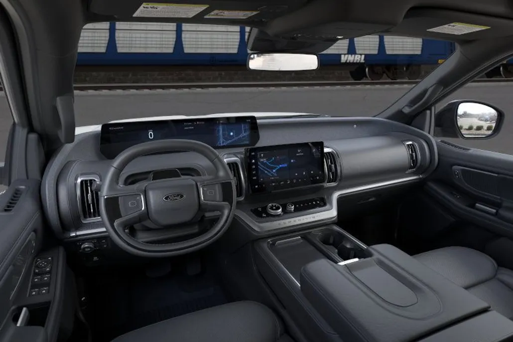 2025 Ford Expedition Platinum photo 7