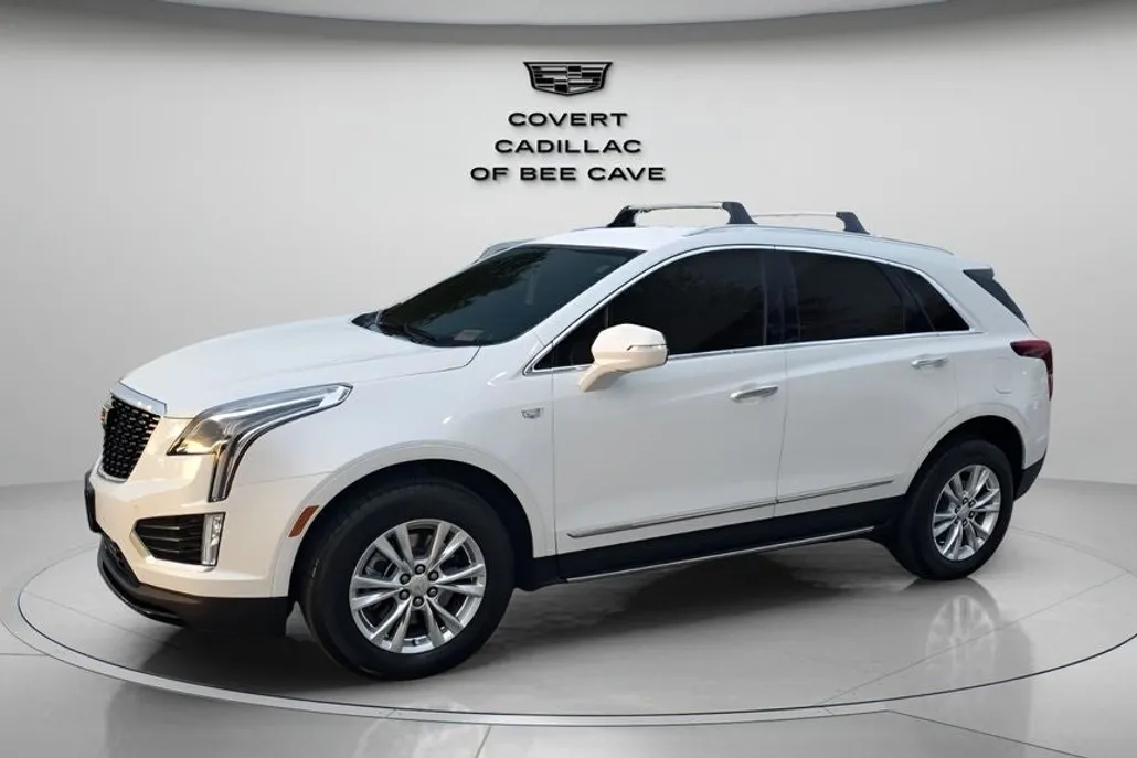 2023 Cadillac XT5 Luxury photo 1