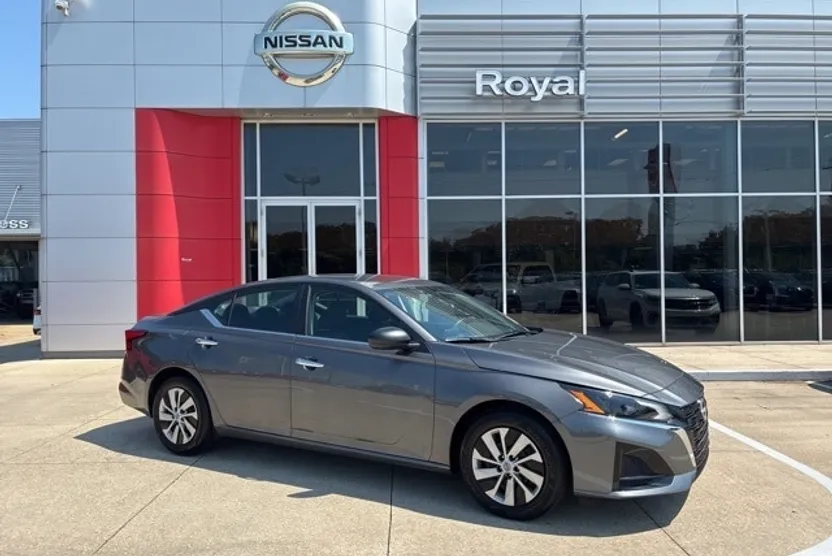 2025 Nissan Altima 2.5 S photo 1