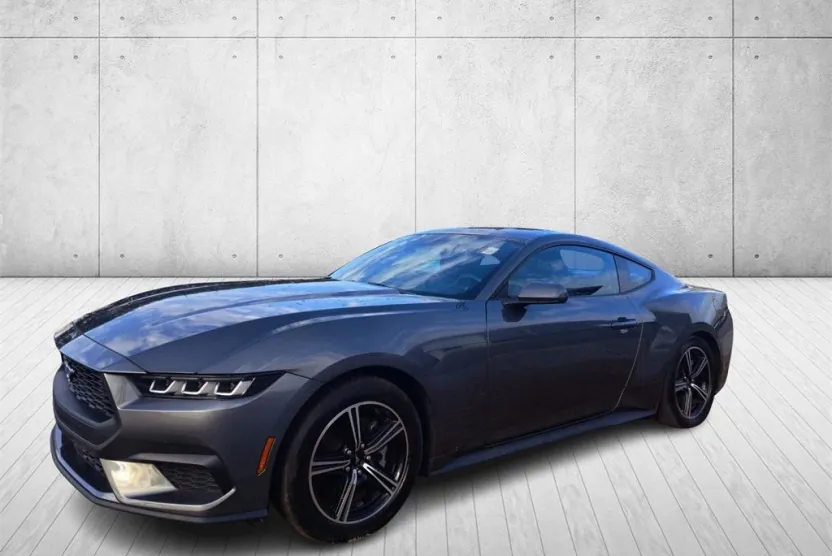 2024 Ford Mustang EcoBoost photo 1