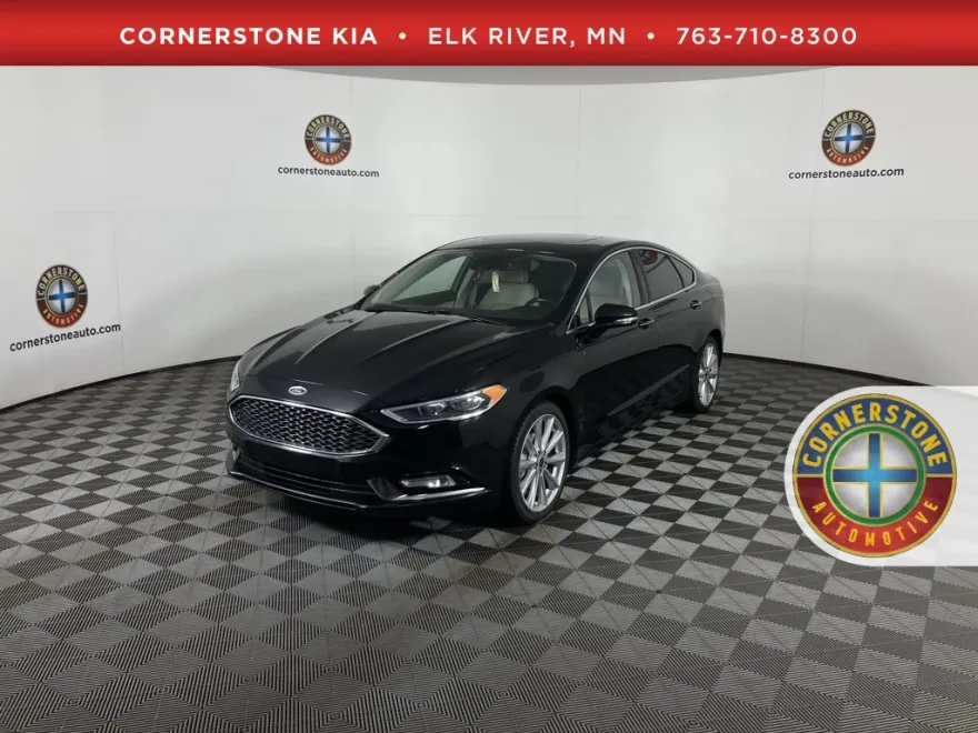 2017 Ford Fusion Platinum photo 1