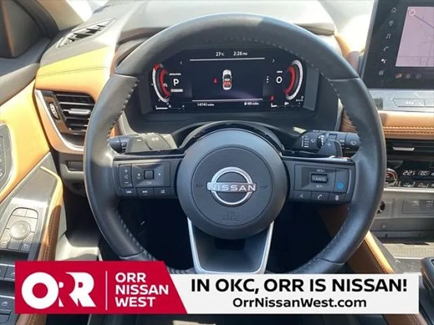 2024 Nissan Rogue Platinum photo 10