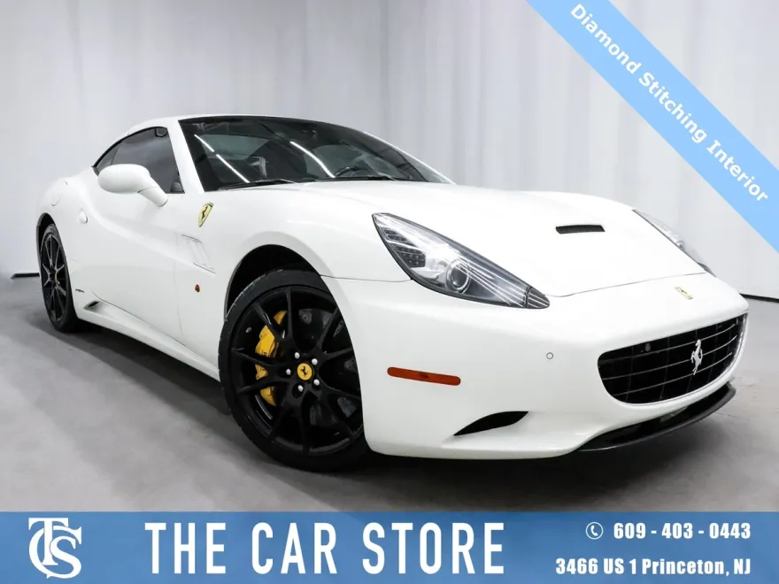 2011 Ferrari California Base photo 1