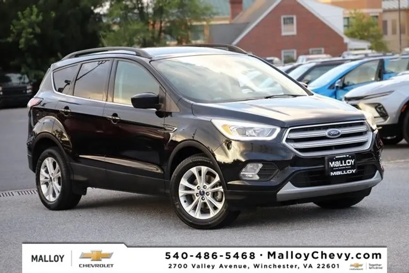 2018 Ford Escape SEL photo 1