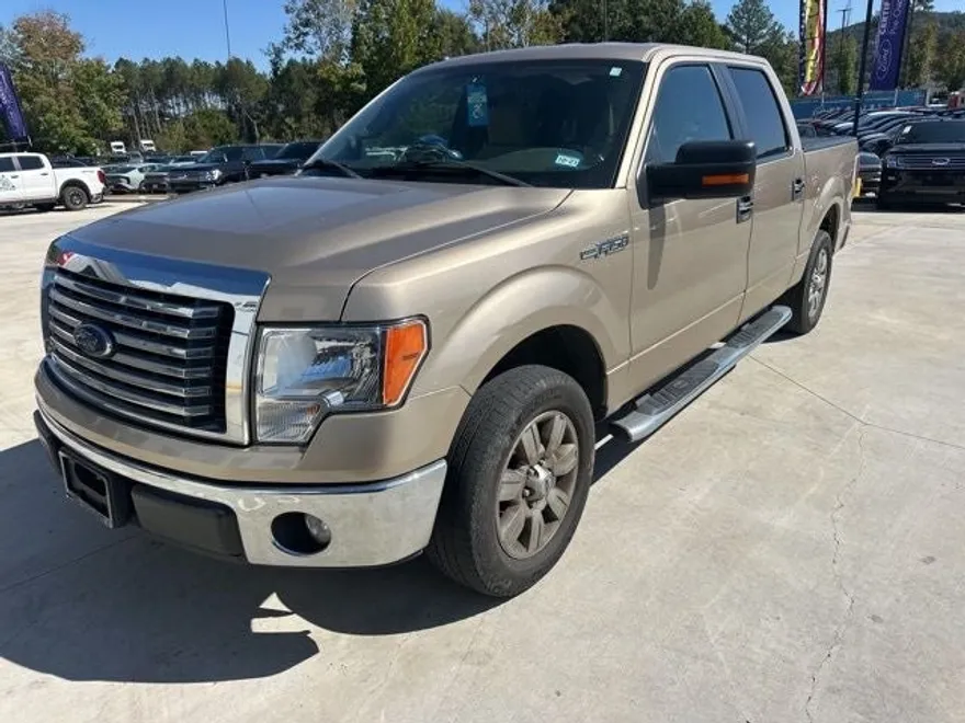 2012 Ford F-150 XLT photo 1