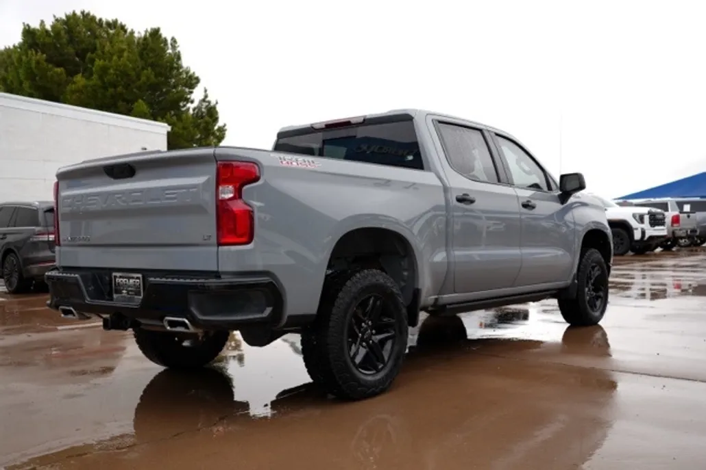 2024 Chevrolet Silverado 1500 LT Trail Boss photo 1