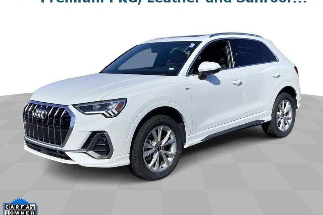2023 Audi Q3 S line Premium photo 1