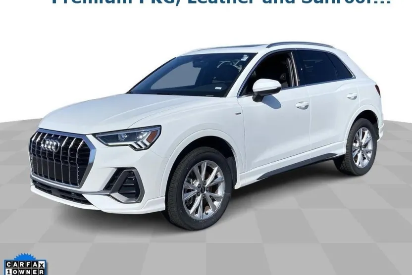 2023 Audi Q3 S line Premium photo 1