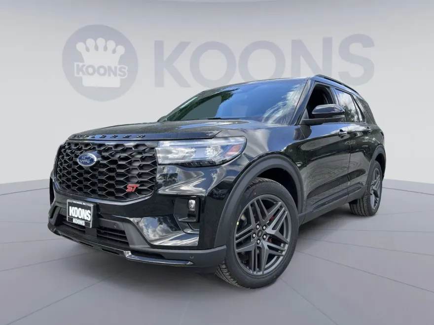 2025 Ford Explorer ST photo 1