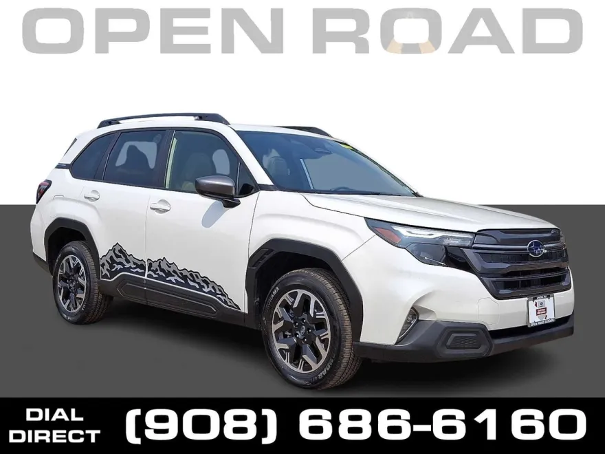 2025 Subaru Forester Premium Base photo 1