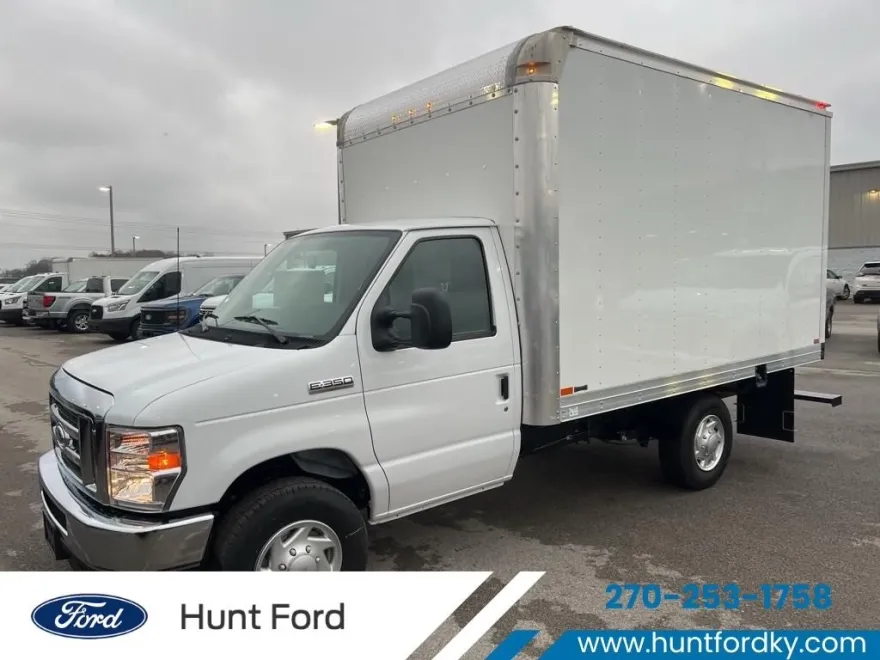 2025 Ford E-350 photo 1