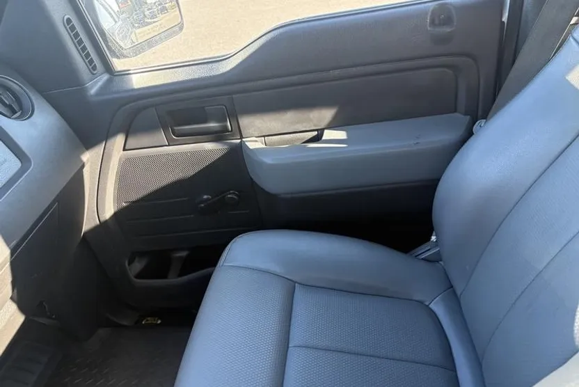 2013 Ford F-150 photo 1
