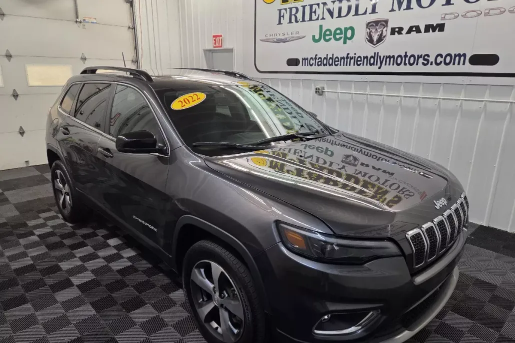 2022 Jeep Cherokee Limited photo 1
