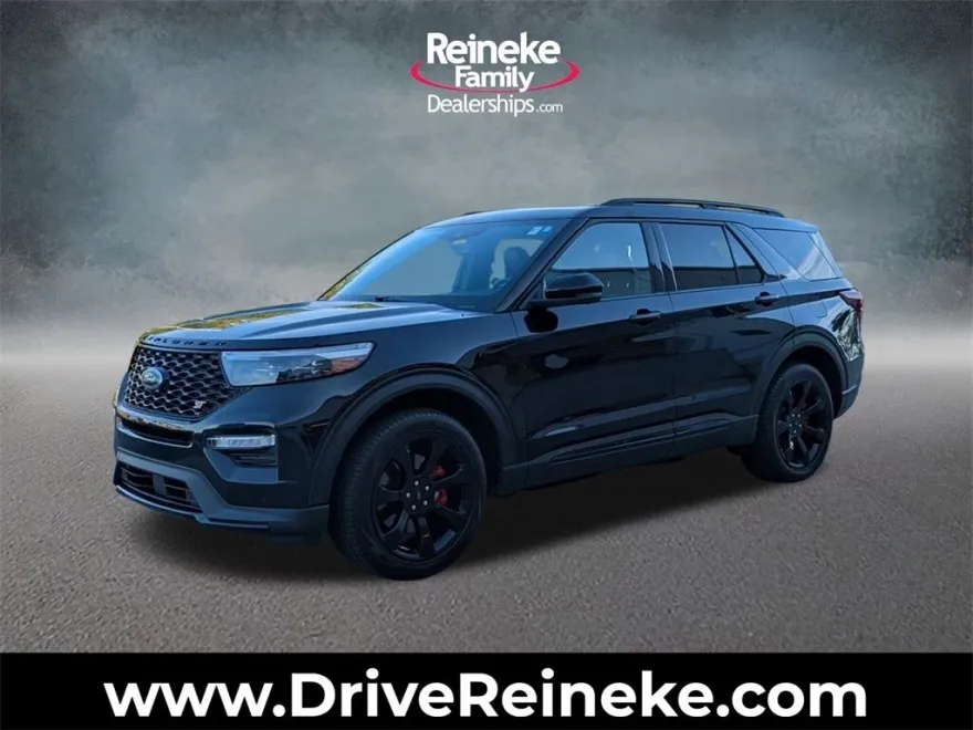 2022 Ford Explorer ST photo 1