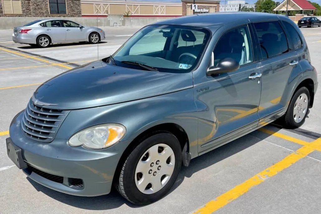 2006 Chrysler PT Cruiser Touring photo 1