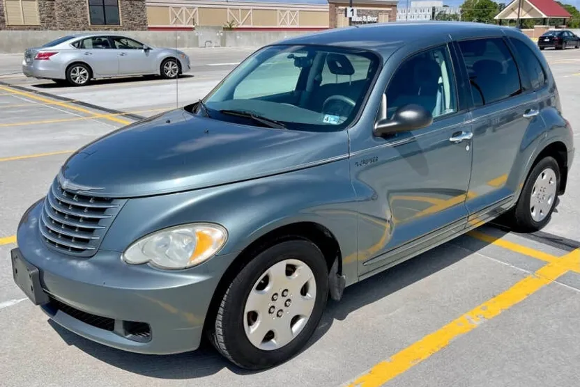 2006 Chrysler PT Cruiser Touring photo 1