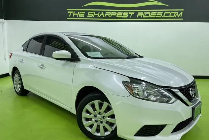 2020 Nissan Sentra SV photo 1