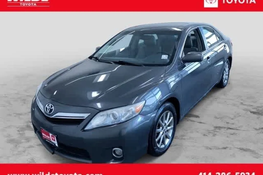 2011 Toyota Camry Hybrid photo 1