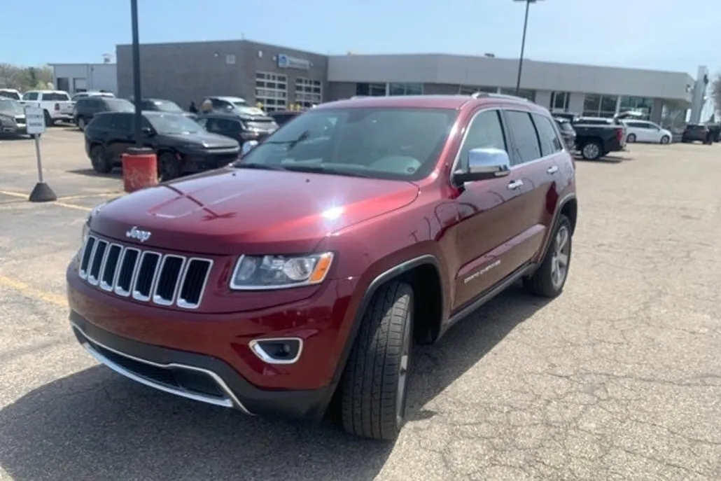 2016 Jeep Grand Cherokee Limited photo 1