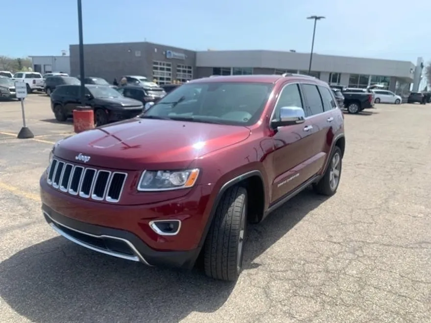 2016 Jeep Grand Cherokee Limited photo 1