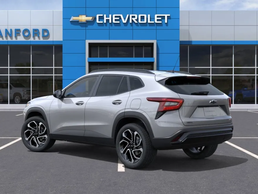 2026 Chevrolet Trax photo 2