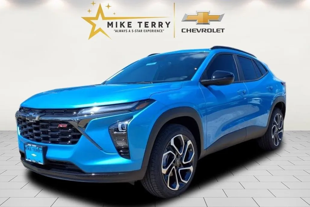 2025 Chevrolet Trax photo 1