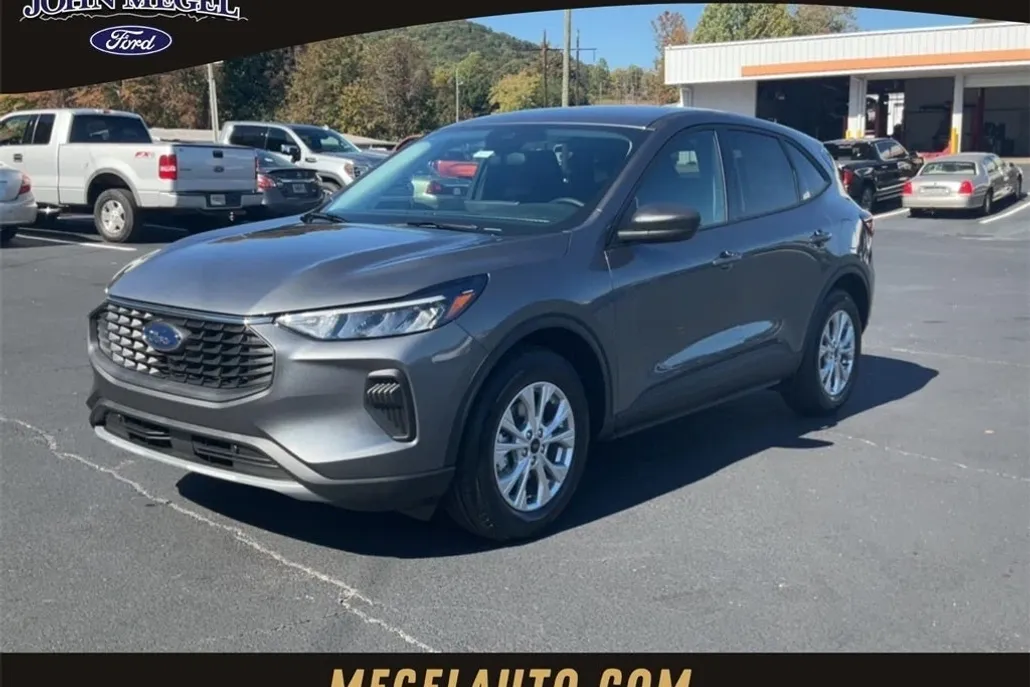 2025 Ford Escape Active photo 1