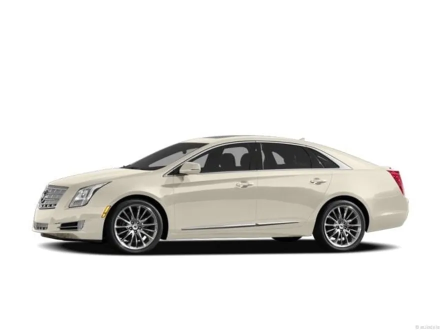 2013 Cadillac XTS Luxury photo 1