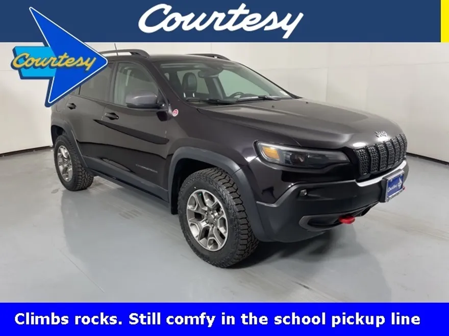 2021 Jeep Cherokee Trailhawk photo 1