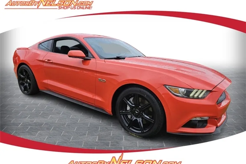 2015 Ford Mustang GT photo 1