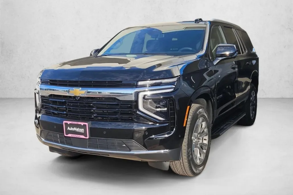 2026 Chevrolet Tahoe LS photo 1