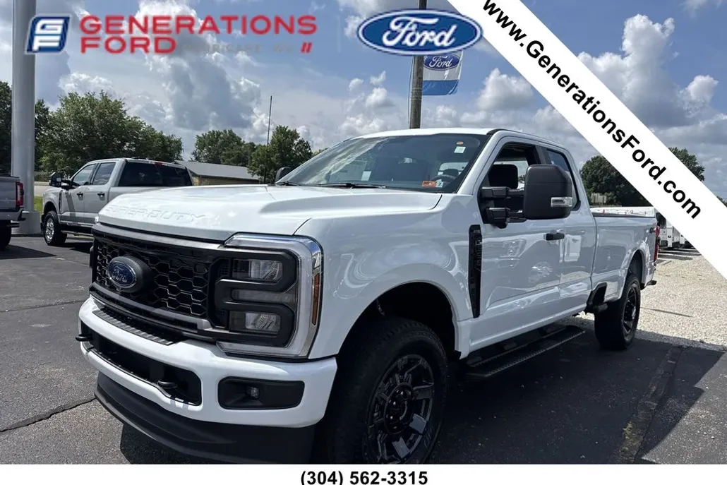 2025 Ford F-350 photo 1