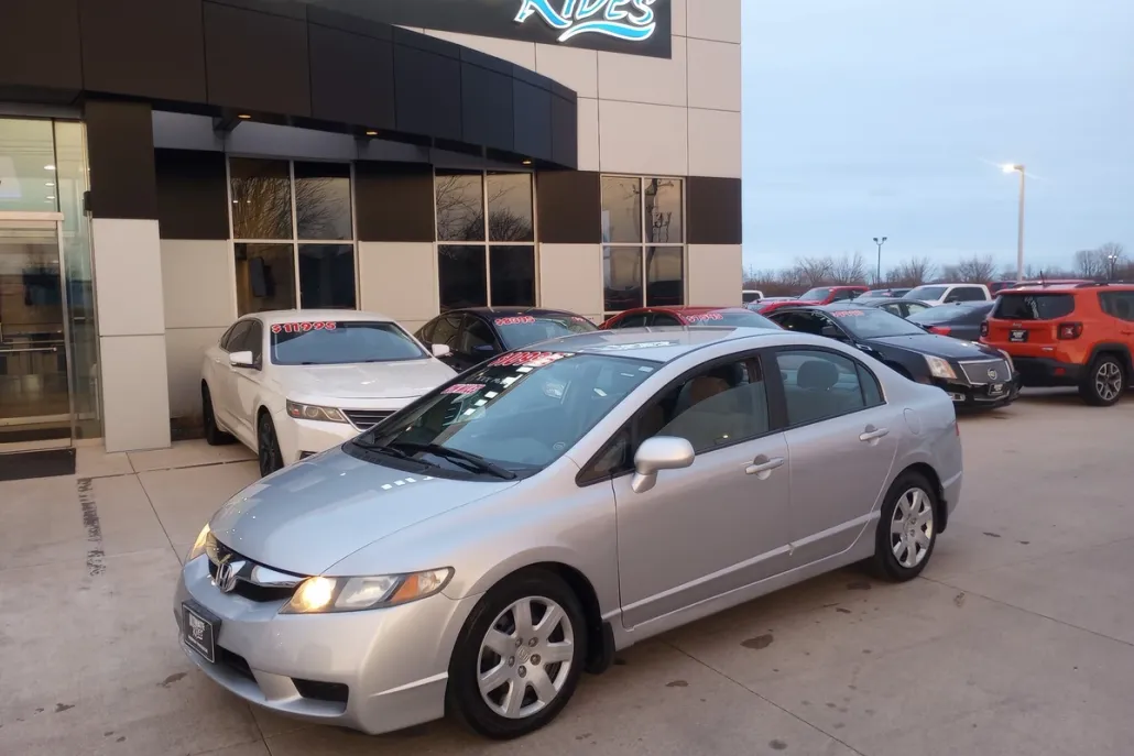 2011 Honda Civic LX photo 1