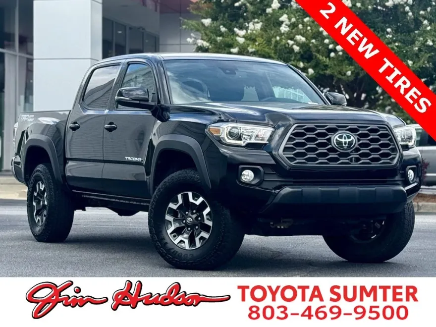 2023 Toyota Tacoma TRD Off-Road V6 photo 1