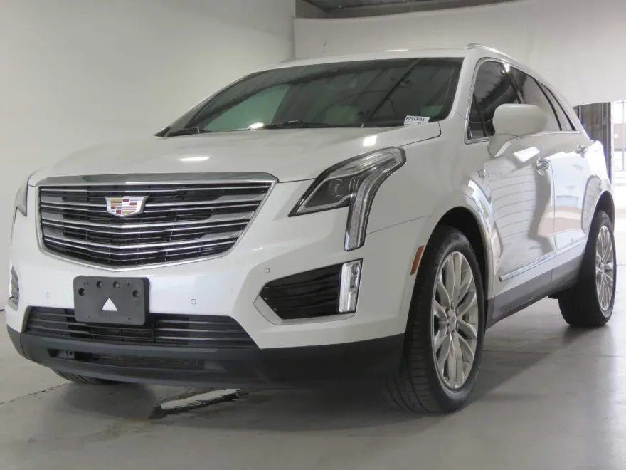 2019 Cadillac XT5 Premium Luxury photo 1