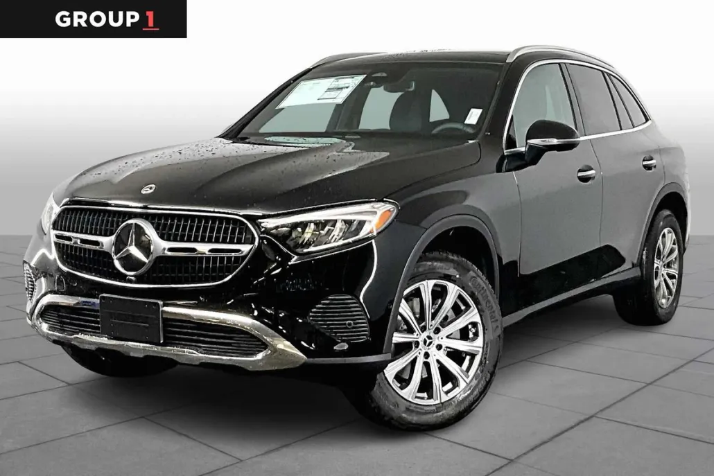 2026 Mercedes Benz GLC 300 4MATIC photo 1
