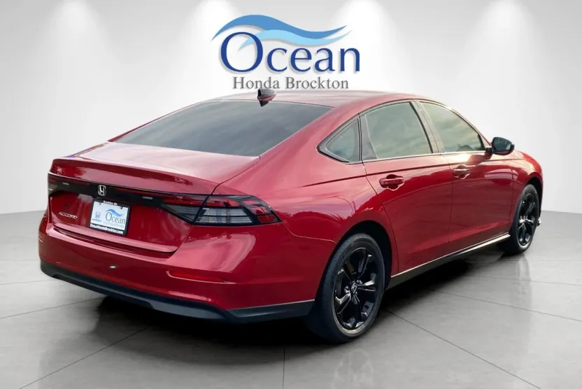 2025 Honda Accord SE photo 1