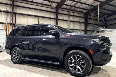 2022 Chevrolet Tahoe Z71 photo 3
