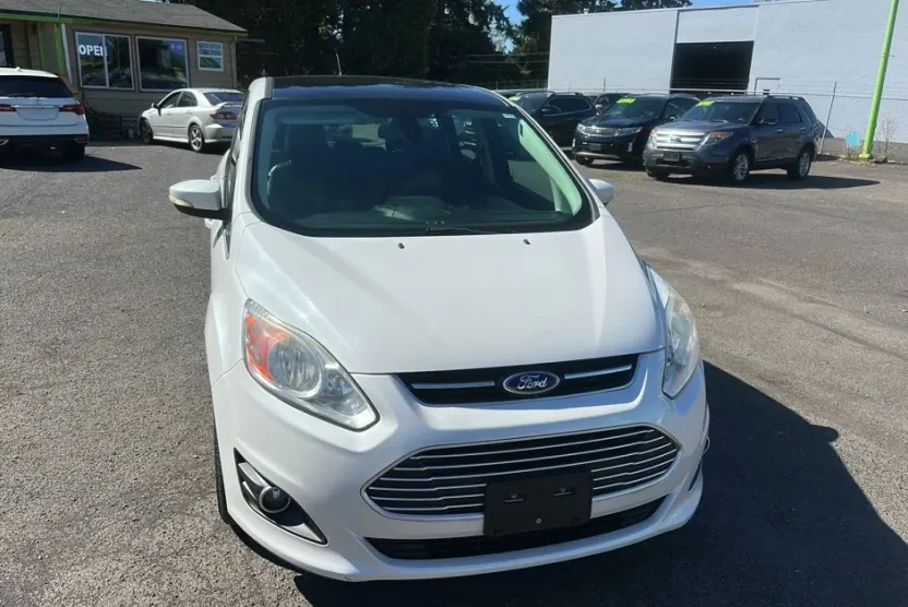 2013 Ford C-Max Hybrid SEL photo 1